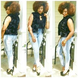 Baxis & Baxis Blue and Black Oval Faux Fur Vest